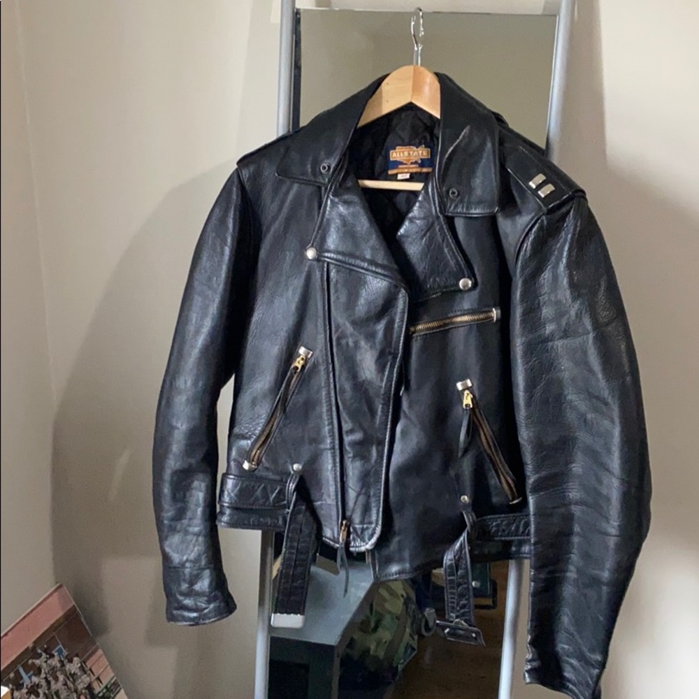 Allstate size 42 leather motorcycle jacket